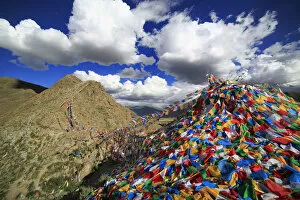 Tibet Gallery: View from Yumbu Lakhang (Yungbulakang Palace), Lhoka (Shannan) Prefecture, Tibet, China