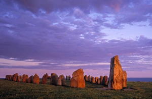 Sc Andinavian Gallery: Viking Ale Stenar Burial site