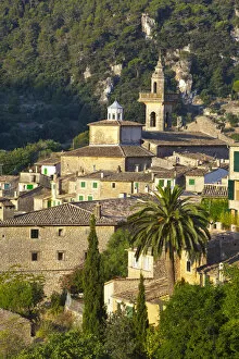 Images Dated 23rd November 2011: Village overview, Valldemossa, Mallorca, Balearic Islands, Spain