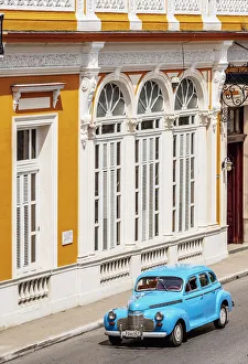 Almendron Prints: Vintage car at Libertad Square, elevated view, Matanzas, Matanzas Province, Cuba