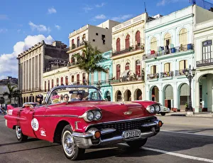 Vintage car at Paseo del Prado or Paseo de Marti, Havana, La Habana Province, Cuba