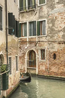 Santa Croce Prints: VSanta Croce, enice, Veneto, Italy