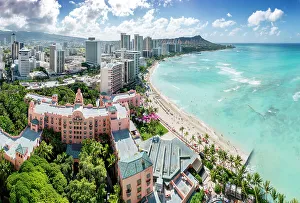 Waikiki Prints: Waikiki Beach and Diamond Head Volcano Honolulu, Oahu, Hawaii, USA