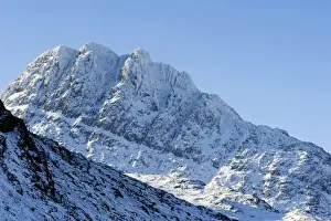 Wales, Gwynedd, Snowdonia. View up the Ogwen Valley to Tryfan otherwise known as the Welsh Matterhorn