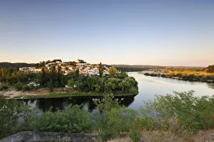 Images Dated 26th November 2013: A walking trail near the village of Constancia and the river Zezere, a tributary of