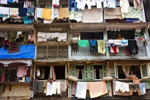 Images Dated 8th December 2010: Washing drying outside flats, Mumbai (Bombay), India