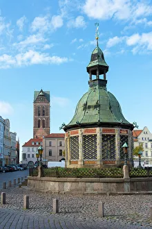 Wrought Iron Gallery: Wasserkunst in Old Town, Wismar, UNESCO, Nordwestmecklenburg, Mecklenburg-Western Pomerania, Germany