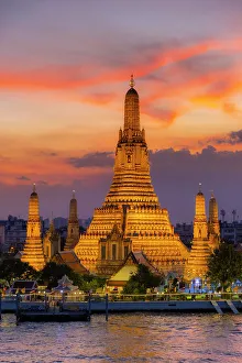 Wat Arun across the Chao Pharya River, Bangkok, Thailand