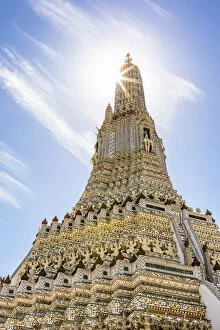 Images Dated 5th August 2020: Wat Arun (otherwise known as Temple of Dawn), Bangkok, Thailand