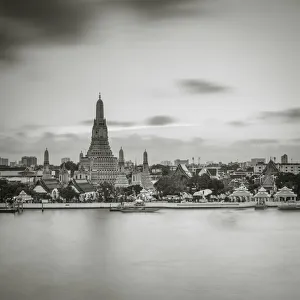 Wat Arun Prints: Wat Arun (Temple of Dawn) and Chao Praya River, Bangkok, Thailand
