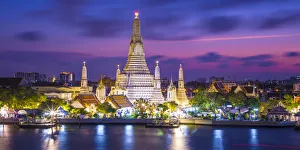 Wat Arun (Temple of Dawn) and Chao Praya River, Bangkok, Thailand
