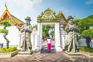Wat Pho Prints: Wat Pho, Bangkok, Thailand. Tourist walking in the temple comples (MR)