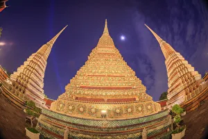 Wat Pho (Temple of the Reclining Buddha), Bangkok, Thailand