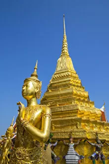 Images Dated 5th February 2016: Wat Phra Kaew (Temple of the Emerald Buddha), Bangkok, Thailand