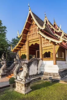 Images Dated 4th June 2020: Wat Phra Singh (Gold Temple), Chiang Mai, Northern Thailand, Thailand