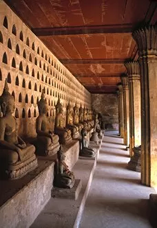 Interiors Gallery: Wat Sisaket