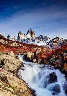 Images Dated 3rd April 2018: Waterfall on Arroyo del Salto and Mount Fitz Roy, Los Glaciares National Park, Santa