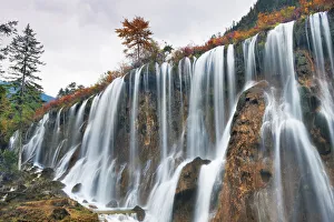 Waterfall Nuorilang - China, Sichuan, Jiuzhaigou, Nuorilang Waterfall