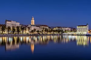 Images Dated 10th January 2018: Waterfront with Cathedral of St. Domnius in the background, Split, Dalmatia, Croatia