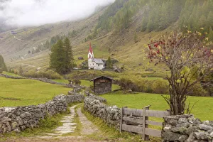 Way of the Cross to the Heilig-Geist Church in Kasern, Hinteres Ahrntal, South Tyrol, Italy