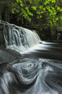 West Burton Falls, West Burton, Yorkshire Dales National Park, North Yorkshire, England