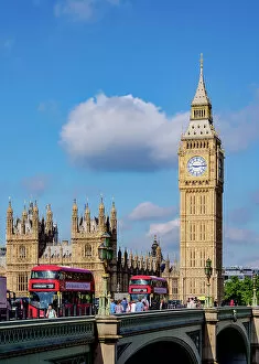 Images Dated 28th November 2022: Westminster Bridge and Big Ben, Palace of Westminster, London, England, United Kingdom