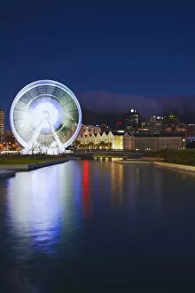 Images Dated 13th October 2010: Wheel of Excellence with City Bowl in background, Cape Town, Western Cape, South Africa