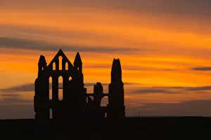Images Dated 9th December 2016: Whitby Abbey