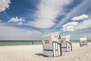 Beach Chair Prints: White beach chairs in Zingst, Mecklenburg-West Pomerania