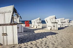 Images Dated 29th September 2021: White and red beach chairs in Boltenhagen, Mecklenburg-Western Pomerania