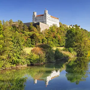 Historic Building Gallery: Willibaldsburg, Nature Park Altmuhltal, Eichstatt, Bavaria, Germany