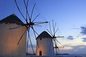Mikonos Prints: Windmills Kato Mili, Mykonos-Town, Mykonos, Cyclades, Greece