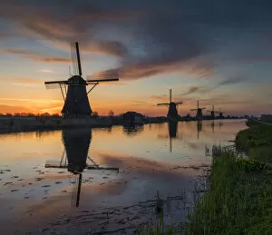 Images Dated 24th May 2022: Windmills of Kinderdijk at Sunrise, Holland, Netherlands