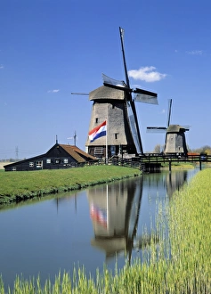 Wind Mills Prints: Windmills nr