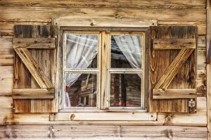 Sudtirol Collection: Window of a mountain hut in Reintal, Rein in Taufers, South Tyrol, Italy, South Tyrol, Italy