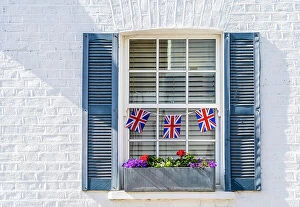Images Dated 10th July 2023: Window, with uinion flags, Kensington, London, England, UK