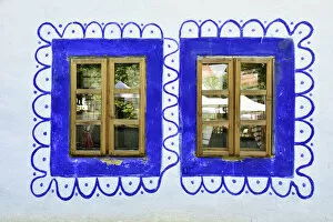 Open Air Museum Gallery: Windows of a traditional house of Campanii de Sus, dating back to the 19th