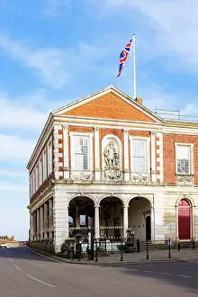 Windsor Prints: Windsor Guildhall with the Statue of Prince George, Windosr, Berkshire, UK