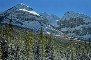 Images Dated 11th July 2023: Winter in the Canadian Rockies, Kootenay National Park, British Columbia, Canada