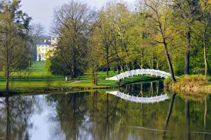 Woerlitzer Park, White bridge and castle in background, Dessau-Woerlitzer Gartenreich