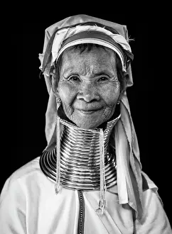 Face Prints: Woman of the Kayan (Padaung) tribe with brass coilss around her neck