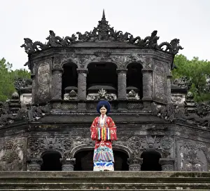Clothing Prints: Woman wearing traditional Naht Binh robe at the tomb of Emperor Khai Dinh