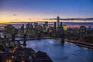Images Dated 13th November 2015: One World Trade Center, Manhattan and Brooklyn Bridges, Manhattan, New York City