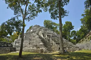 Images Dated 22nd May 2013: Yaxha Archeologial site, Peten, Mundo Maya, Guatemala, Central America