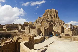 Images Dated 7th March 2012: Yemen, Sana a Province, Thula. The Old City