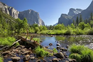 Valley View Prints: Yosemite Valley and the Merced River at Valley View
