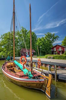 Bodden Prints: Zeesenboot in the Bodden harbour of Born am Darss